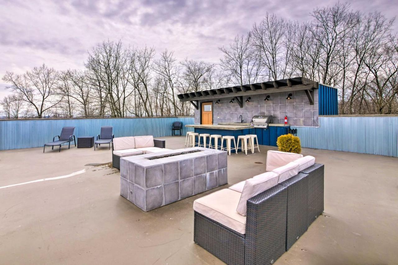 ميلزبورغ Luxe Amish Country Apartment With Rooftop Terrace! المظهر الخارجي الصورة